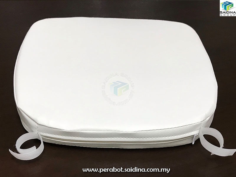 Kerusi Chiavari tansparent 